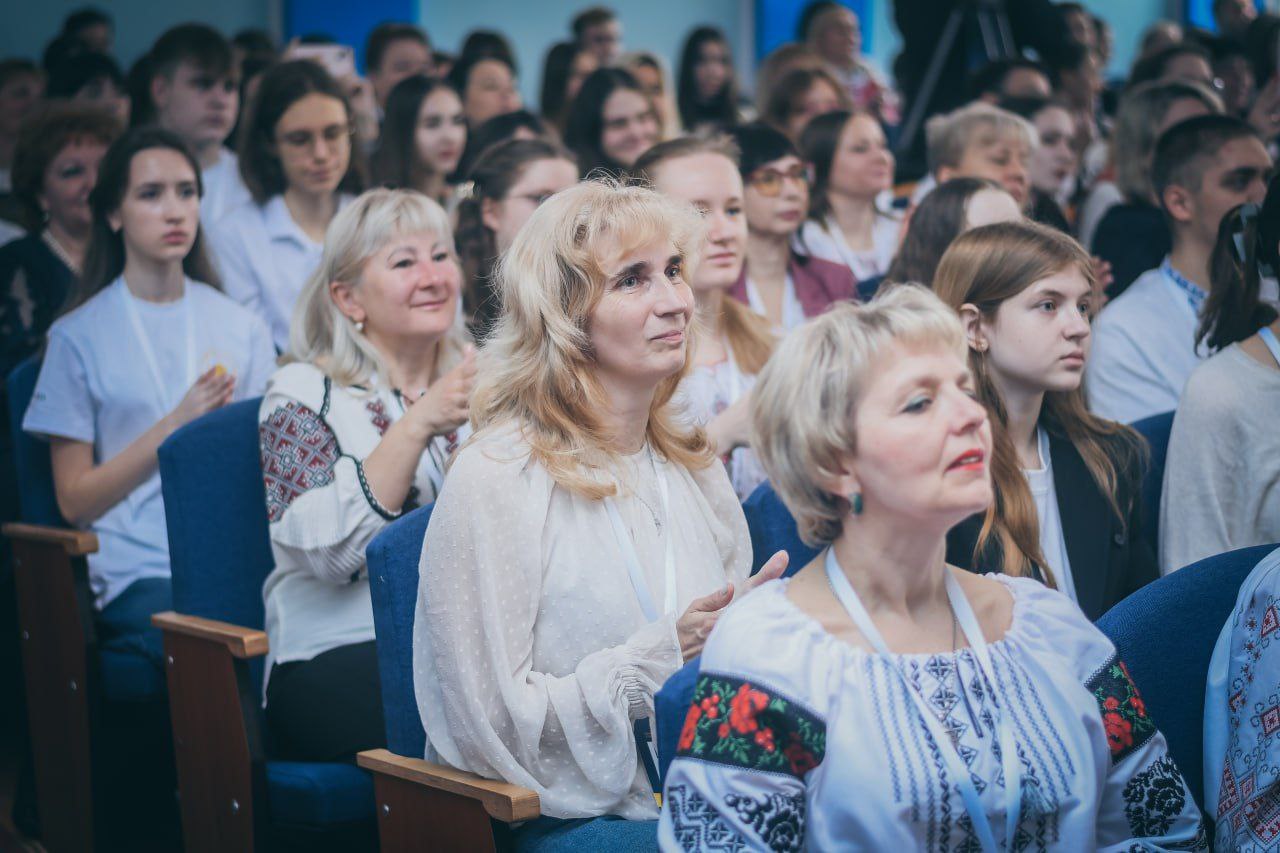 Рівненщина приймала 120 юних знавців української мови і літератури
