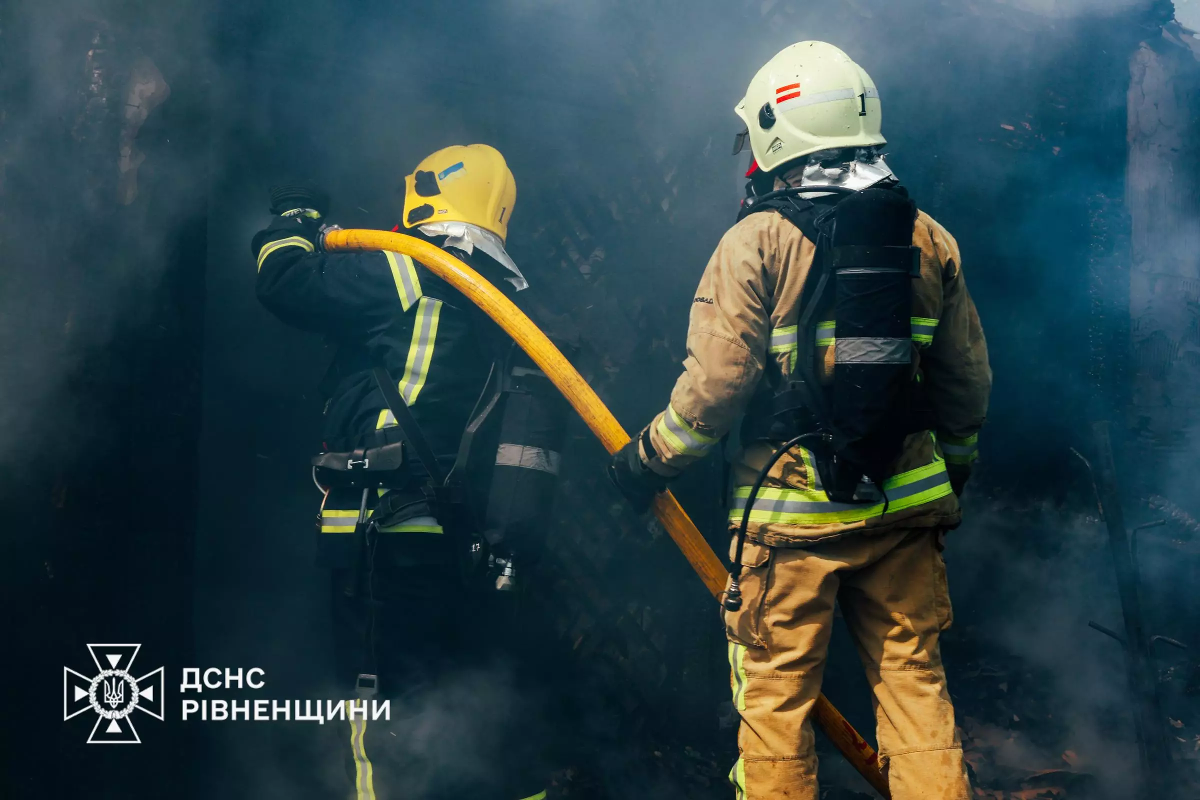 У селі на Рівненщині згорів житловий будинок та дві споруди