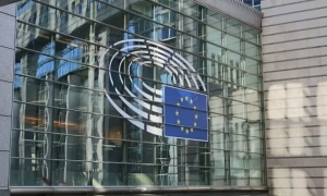 Мецола пригласила Папу Римского выступить в Европарламенте