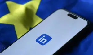 LinkedIn сократит около 5% сотрудников — Reuters