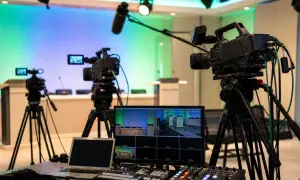 Кампания Флавиу Болсонару рассматривает круглосуточный канал на YouTube