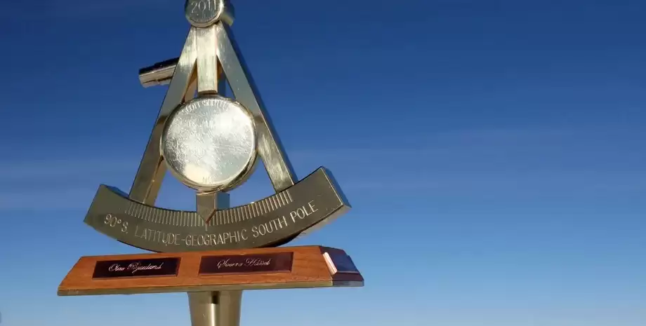В Антарктиді вчені змістили Південний полюс - магнітне поле тут ні до чого