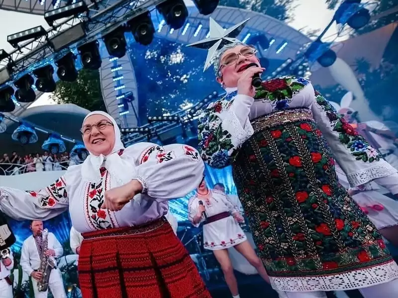 Мама Сердючки після мовного скандалу звернулася до підписників: що повідомила