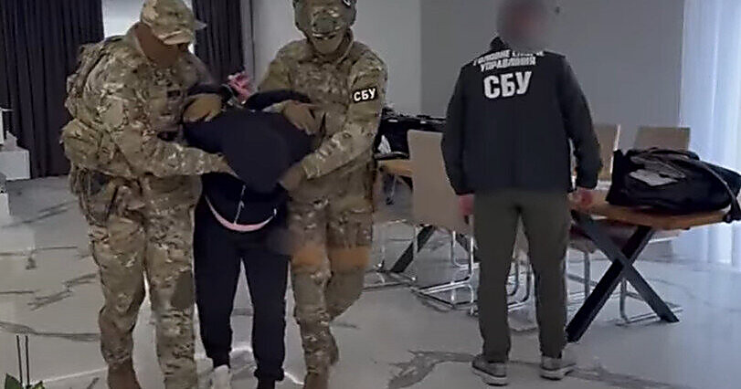 СБУ викрила агентурну мережу воєнної розвідки Угорщини: готувалися до введення військ