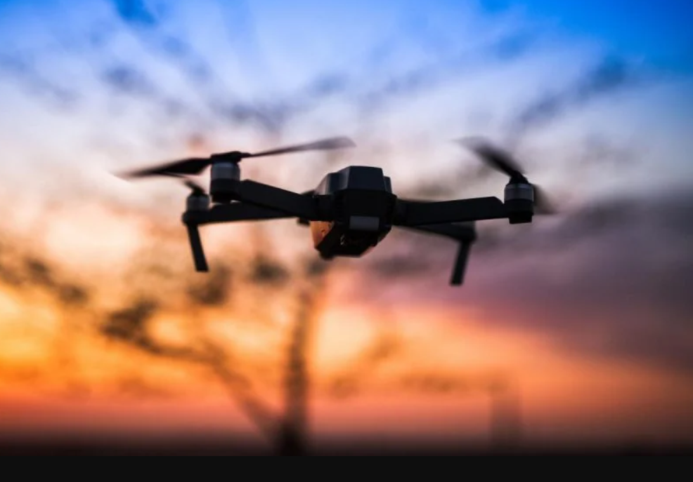 FPV-дронами по громадах: на Миколаївщині пошкоджено адмінбудівлю