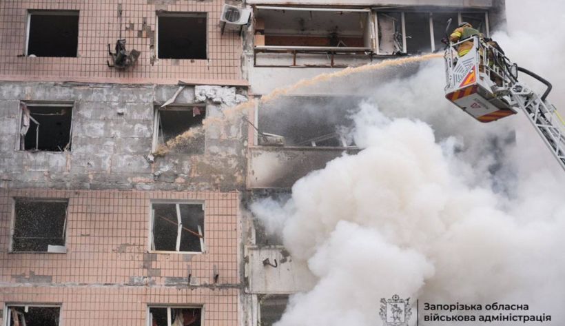 Количество пострадавших от российского авиаудара в Запорожье выросло до 32 — последствия атаки (ВИДЕО)