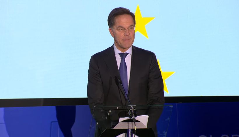 Генсек НАТО призывает Европарламент покупать для ВСУ оружие у США (ВИДЕО)