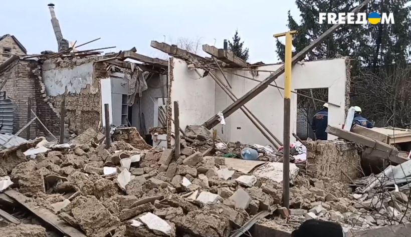 “Родителей завалило, они сгорели заживо”: жители Запорожья рассказали о пережитой российской атаке (ВИДЕО)