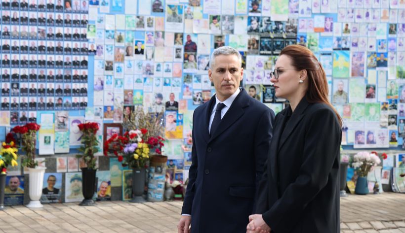 Глава правительства Болгарии прибыл в Киев — подробности