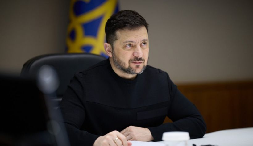 “Большая часть операций еще продолжается”: Зеленский назвал потери РФ от дальнобойных санкций Украины за неделю (ВИДЕО)